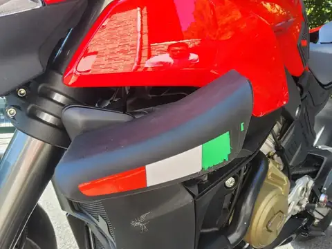 Ducati Schadengutachten vom Spezialisten in Aachen – Schadendokumentation, Bild 3 von 6 Ducati Schadengutachten vom Spezialisten in Aachen: Originalaufnahme 3 von 6 zur Schadendokumentation