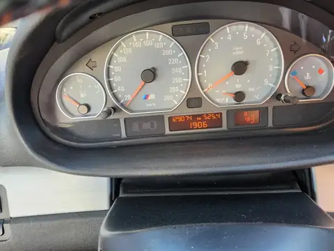 Jülich: Haftpflichtgutachten am BMW M3 E46 – Schadendokumentation, Bild 3 von 6 Jülich: Haftpflichtgutachten am BMW M3 E46: Originalaufnahme 3 von 6 zur Schadendokumentation