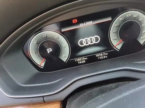 Jülich: Haftpflichtgutachten nach Verkehrsunfall am Audi Q5 – Schadendokumentation, Bild 3 von 6 Jülich: Haftpflichtgutachten nach Verkehrsunfall am Audi Q5: Originalaufnahme 3 von 6 zur Schadendokumentation