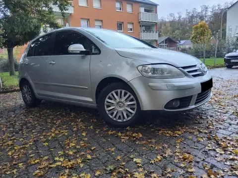 Totalschaden nach Unfallflucht: Originalaufnahme 1 von 6 zur Schadendokumentation