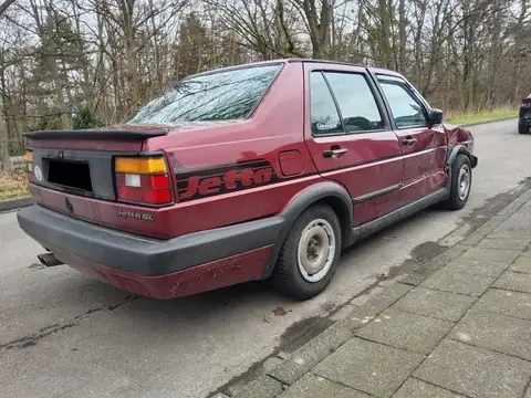 Unfall mit seltenem VW Jetta CL in Baesweiler – Schadendokumentation, Bild 2 von 6 Unfall mit seltenem VW Jetta CL in Baesweiler: Originalaufnahme 2 von 6 zur Schadendokumentation