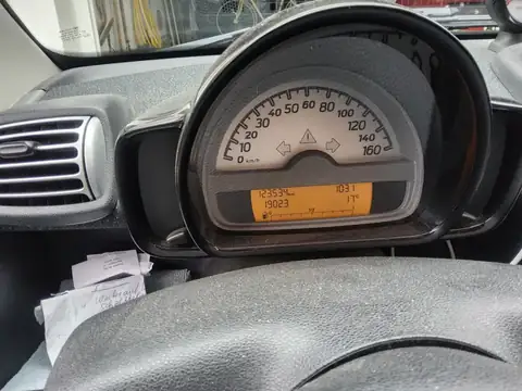 Warum nicht immer ein KFZ-Gutachten sinnvoll ist: Originalaufnahme 5 von 6 zur Schadendokumentation
