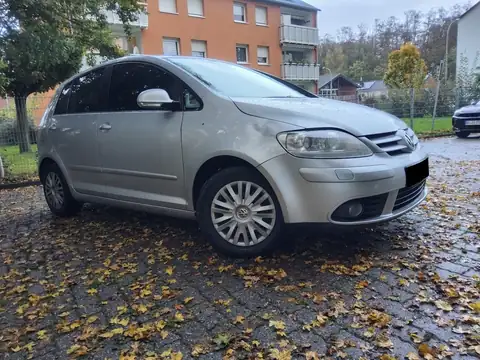 Totalschaden nach Unfallflucht – Praxisfall VW Golf mit Totalschaden nach einer Unfallflucht in Eschweiler
