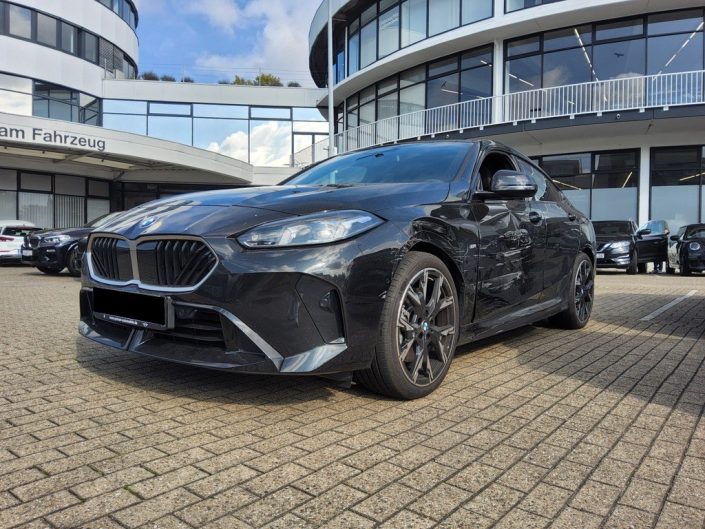 BMW 323 Totalschaden nach 5 Monaten