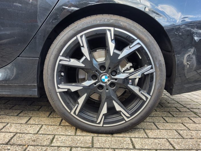 Hinterachse verzogen BMW 323 aus Düren